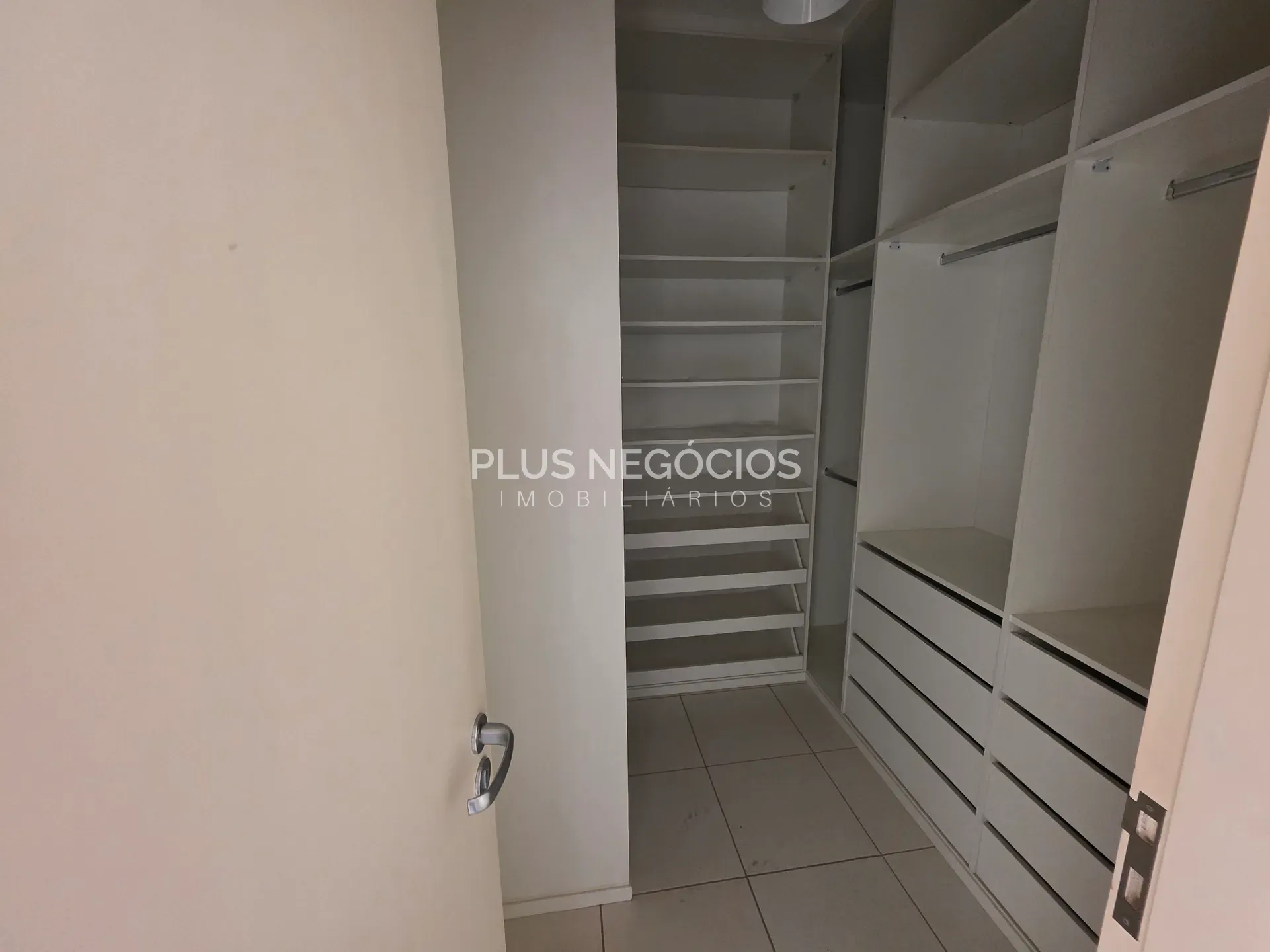 Casa, 3 quartos, 223 m² - Foto 12