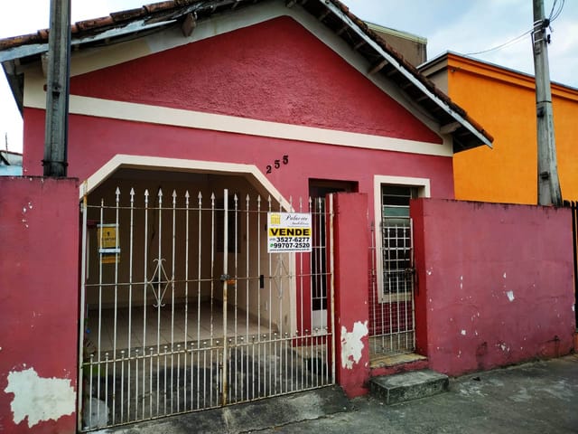 Casa com 147m² 2 quartos e 1 banheiro, à venda, no bairro Centro em Pindamonhangaba