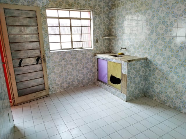 Casa com 147m² 2 quartos e 1 banheiro, à venda, no bairro Centro em Pindamonhangaba