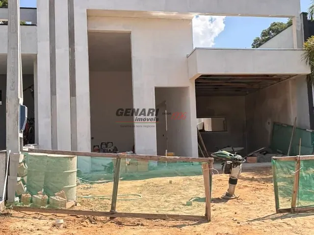Casa com 240m² 3 quartos e 4 banheiros, à venda, no bairro Jardim Bréscia em Indaiatuba