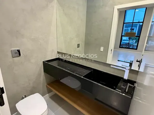 Casa 3 quartos e 3 banheiros, à venda, no bairro Aparecidinha em Sorocaba