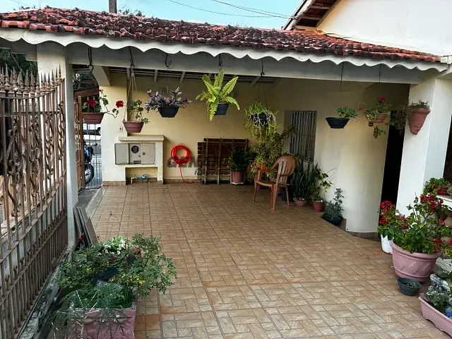 Casa com 275m² 2 quartos e 2 banheiros, à venda, no bairro Jardim do Sol em Indaiatuba