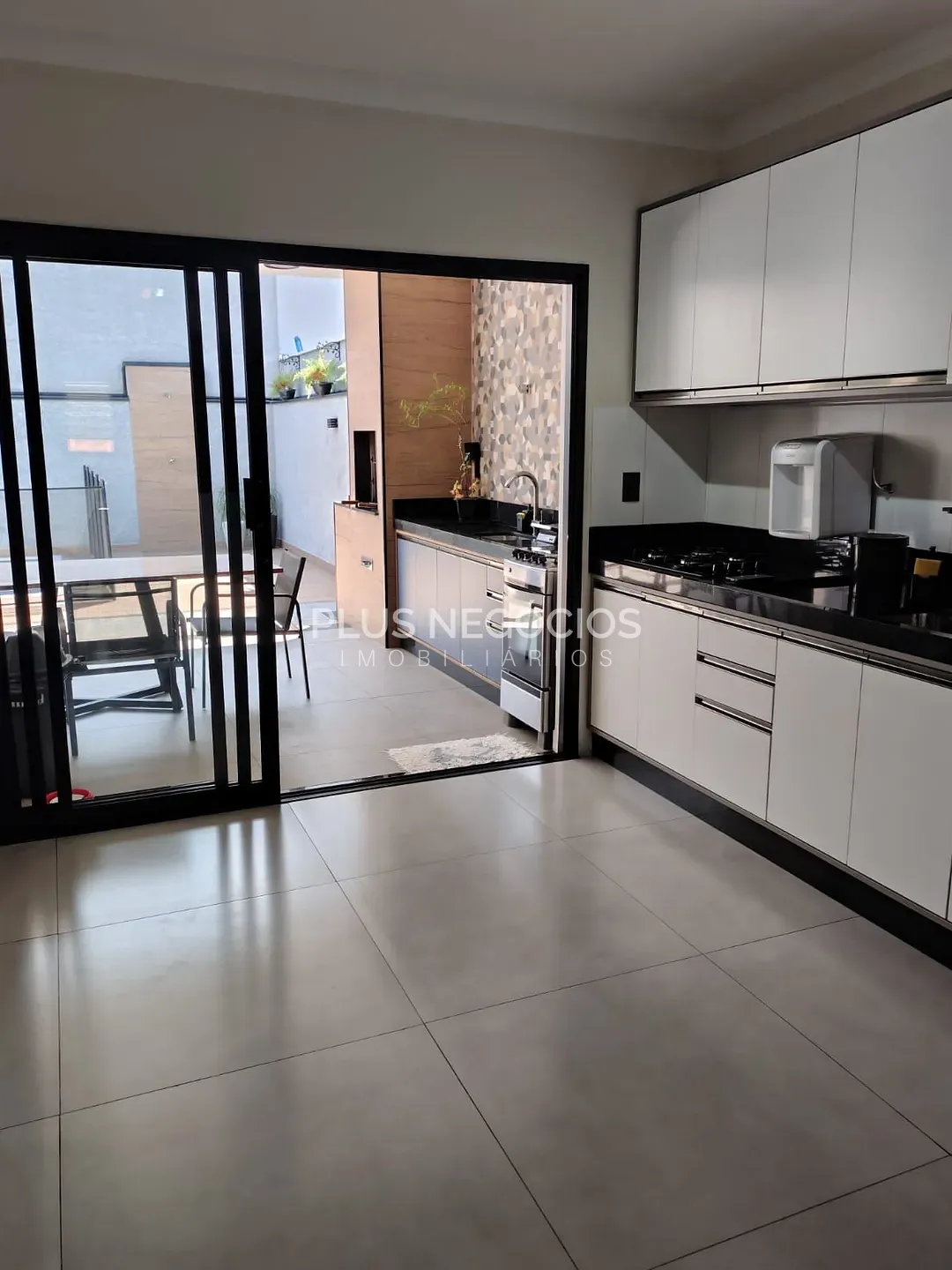 Casa, 3 quartos, 215 m² - Foto 9