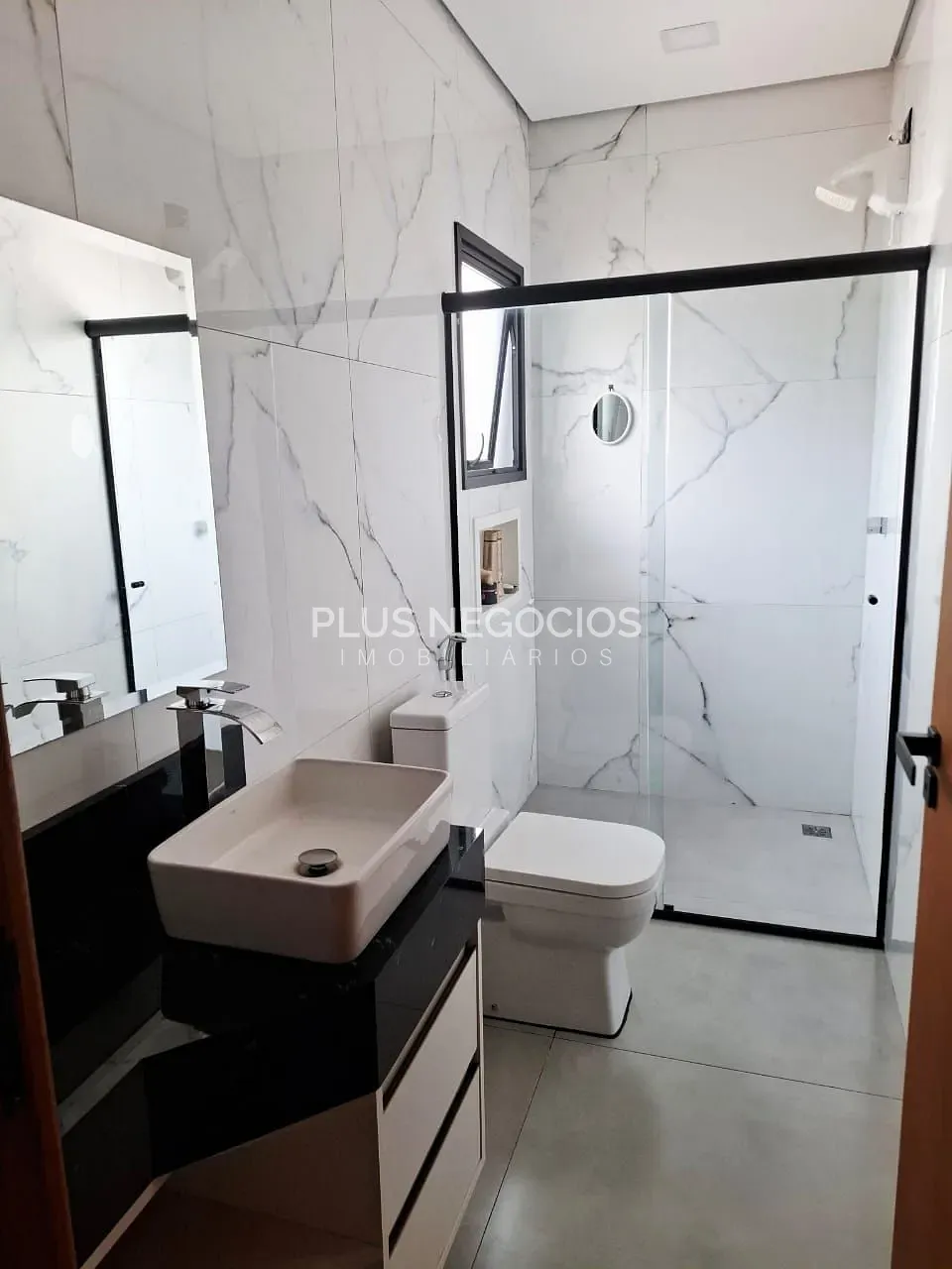 Casa, 3 quartos, 215 m² - Foto 4
