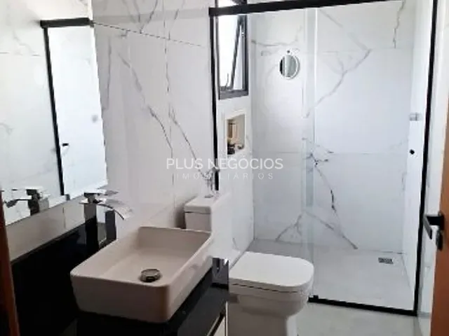 Casa com 250m² 3 quartos e 5 banheiros, à venda, no bairro Iporanga em Sorocaba