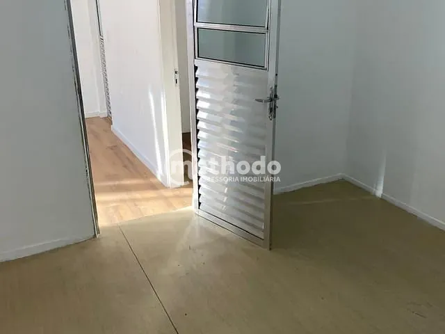 Casa com 85m² 2 quartos e 2 banheiros, para alugar, no bairro Vila Lemos em Campinas