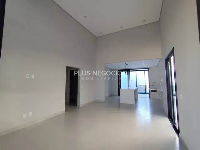Casa 3 quartos e 4 banheiros, à venda, no bairro Itapeva em Votorantim