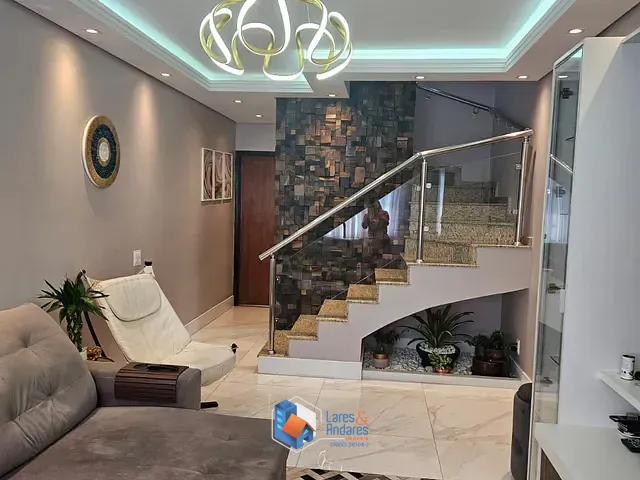 Casa com 200m² 3 quartos e 4 banheiros, à venda, no bairro Jardim Vila Formosa em São Paulo