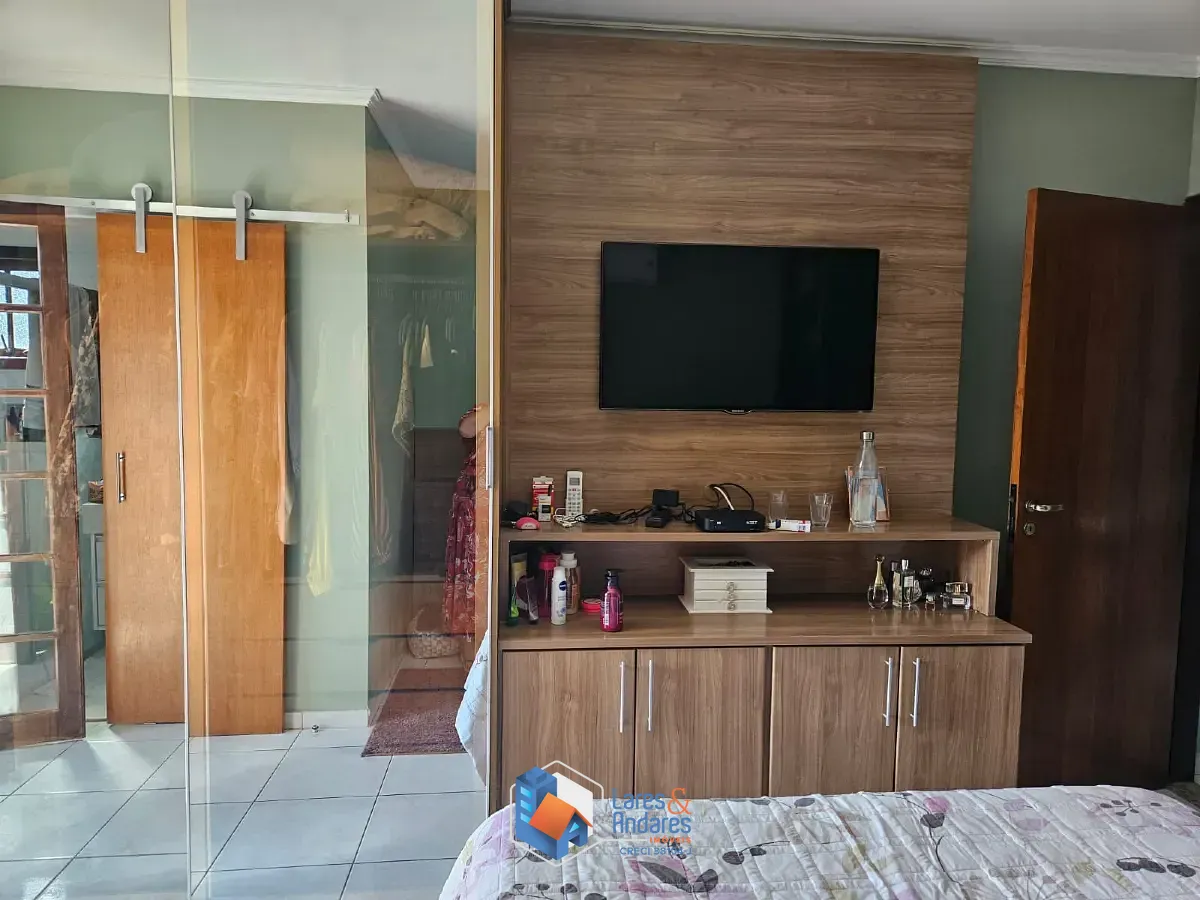 Casa, 3 quartos, 200 m² - Foto 11