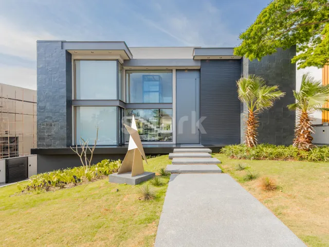 Casa com 786m² 5 quartos e 7 banheiros, à venda, no bairro Alphaville Residencial Zero em Barueri