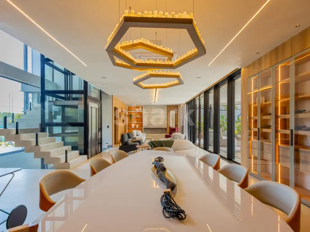 Casa com 786m² 5 quartos e 7 banheiros, à venda, no bairro Alphaville Residencial Zero em Barueri
