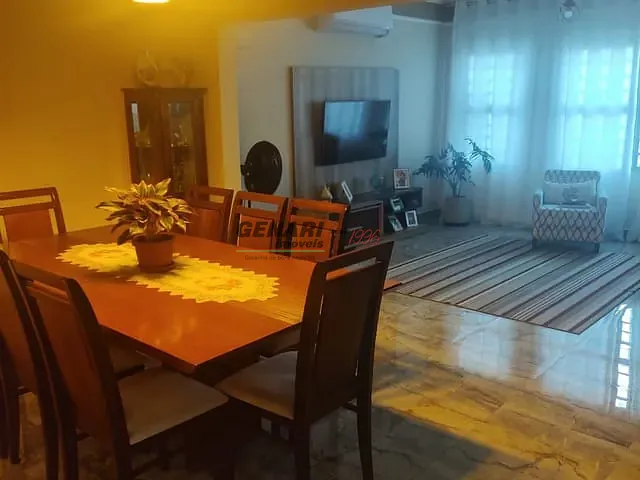 Casa com 250m² 3 quartos e 2 banheiros, à venda, no bairro Parque São Lourenço em Indaiatuba
