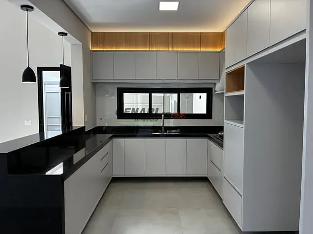 Casa com 150m² 3 quartos e 2 banheiros, à venda, no bairro Jardim Bom Sucesso em Indaiatuba
