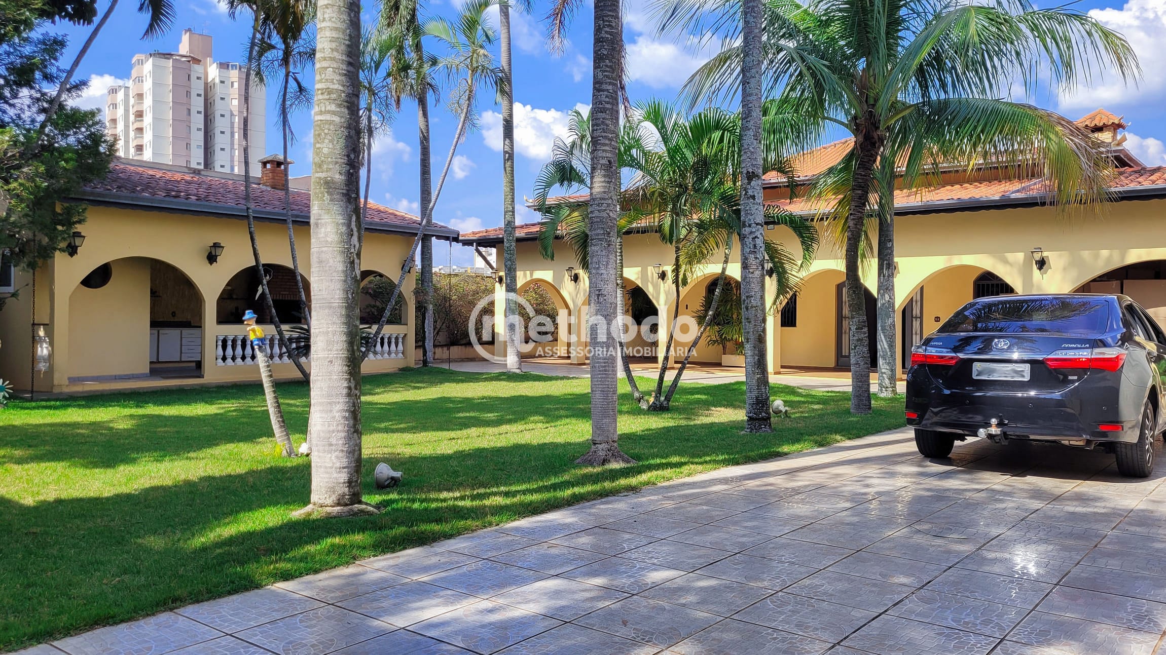 Casa, 4 quartos, 1000 m² - Foto 1