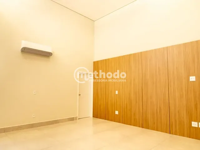 Casa com 250m² 3 quartos e 5 banheiros, à venda, no bairro Parque Brasil 500 em Paulínia