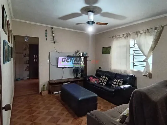 Casa com 274m² 4 quartos e 2 banheiros, à venda, no bairro Vila Todos os Santos em Indaiatuba