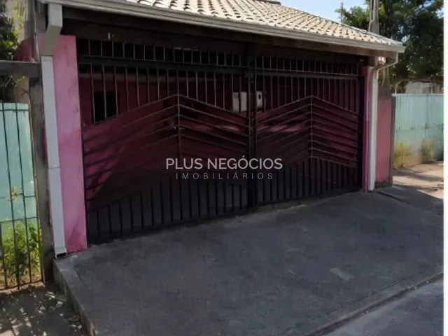 Casa 3 quartos e 2 banheiros, à venda, no bairro Jardim Simus em Sorocaba