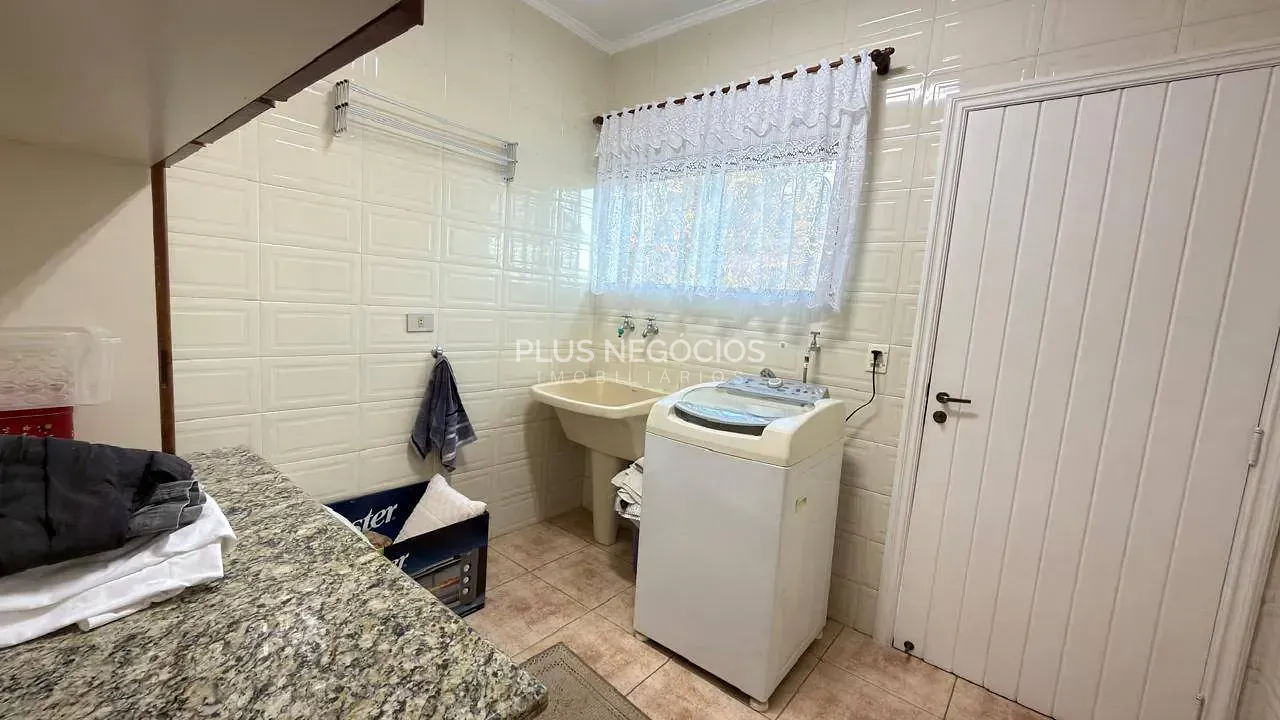 Casa, 3 quartos, 331 m² - Foto 14