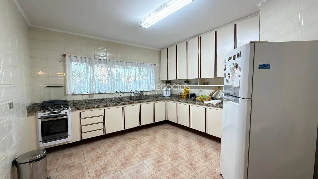 Casa, 3 quartos, 331 m² - Foto 13
