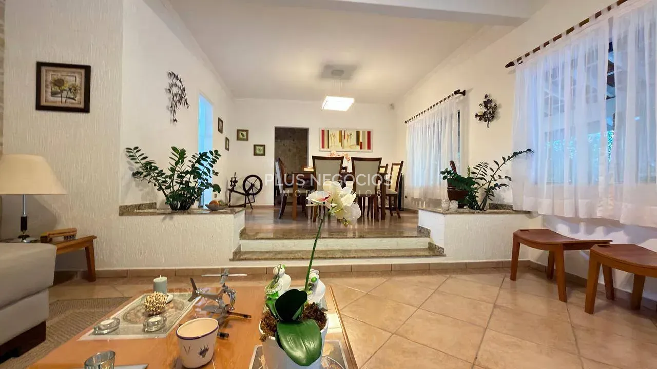 Casa, 3 quartos, 331 m² - Foto 6