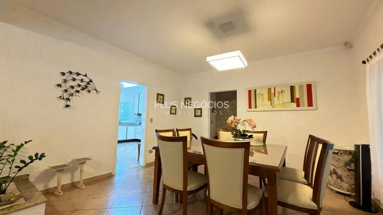 Casa, 3 quartos, 331 m² - Foto 10