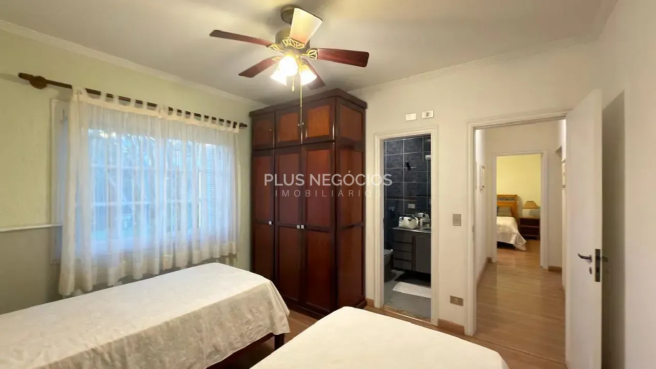 Casa, 3 quartos, 331 m² - Foto 33