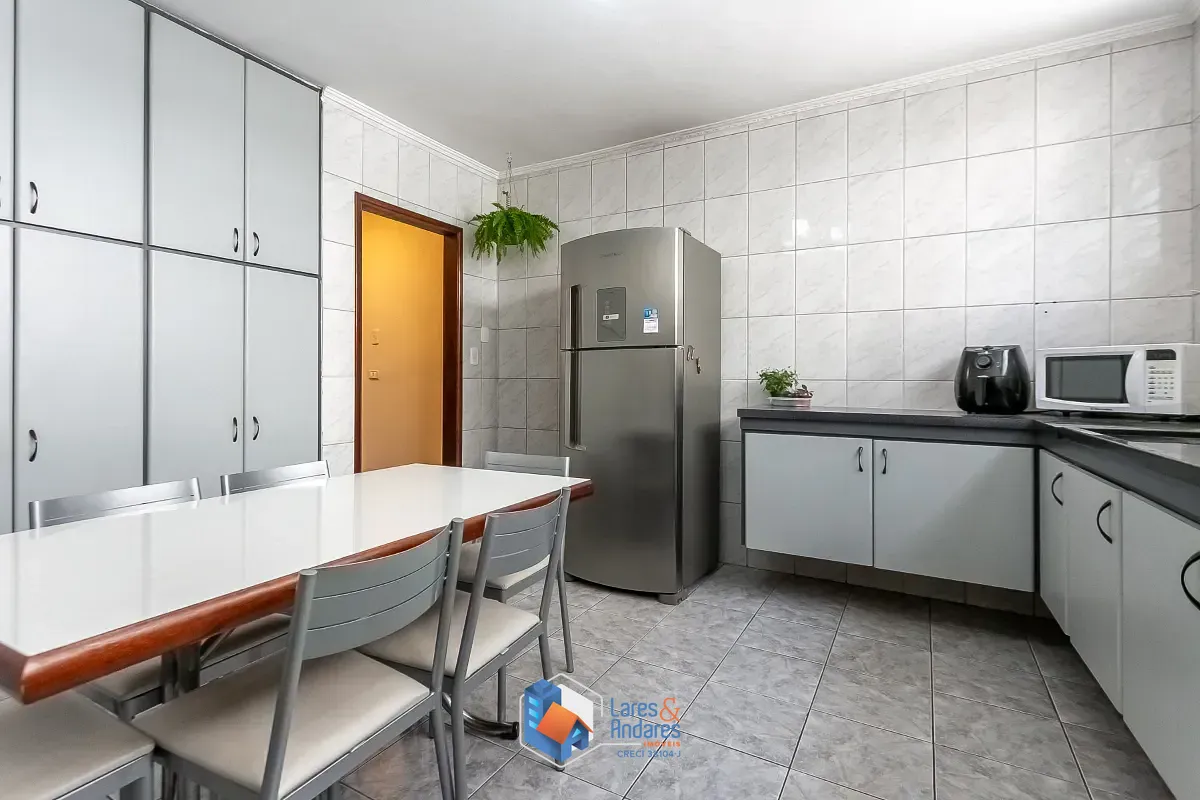 Casa, 3 quartos, 220 m² - Foto 14