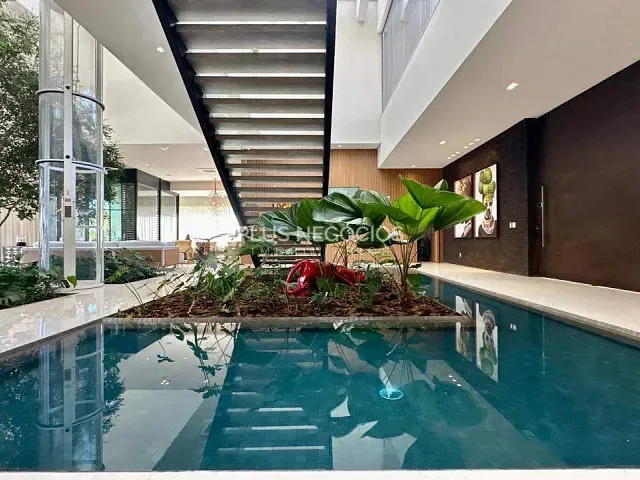 Casa 3 quartos e 5 banheiros, à venda, no bairro Chácaras Residenciais Santa Maria em Votorantim