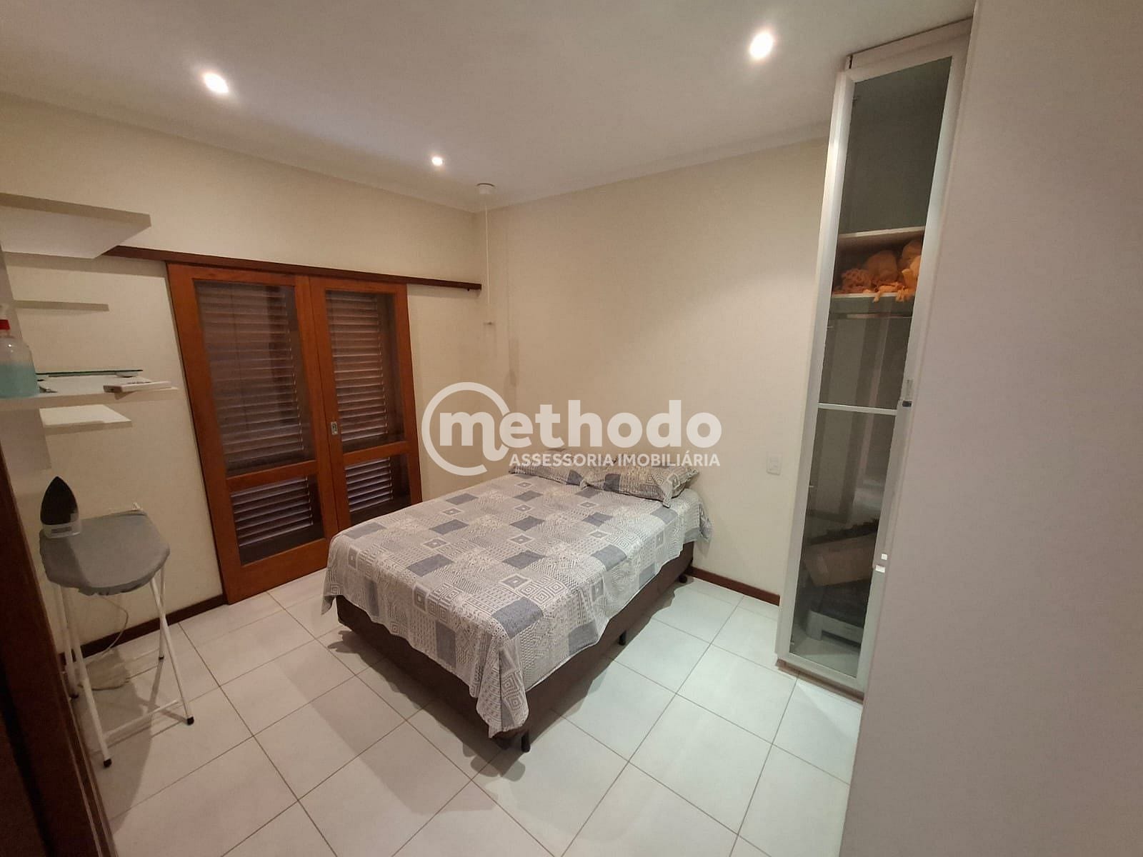 Casa, 3 quartos, 255 m² - Foto 11