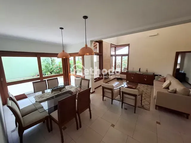 Casa com 385m² 3 quartos e 5 banheiros, à venda, no bairro Parque Taquaral em Campinas