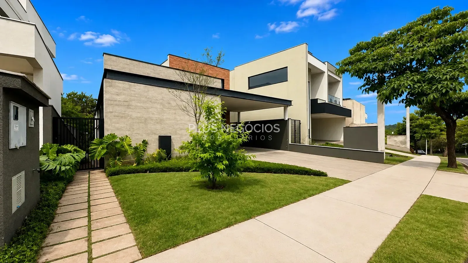 Casa, 3 quartos, 208 m² - Foto 2