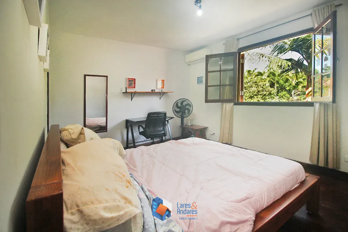 Casa, 4 quartos, 271 m² - Foto 30