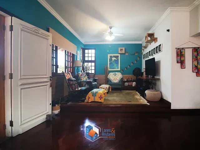 Casa com 410m² 4 quartos e 5 banheiros, à venda, no bairro Jardim Petrópolis em São Paulo