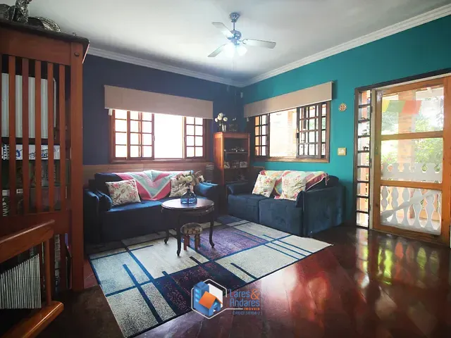 Casa com 410m² 4 quartos e 5 banheiros, à venda, no bairro Jardim Petrópolis em São Paulo