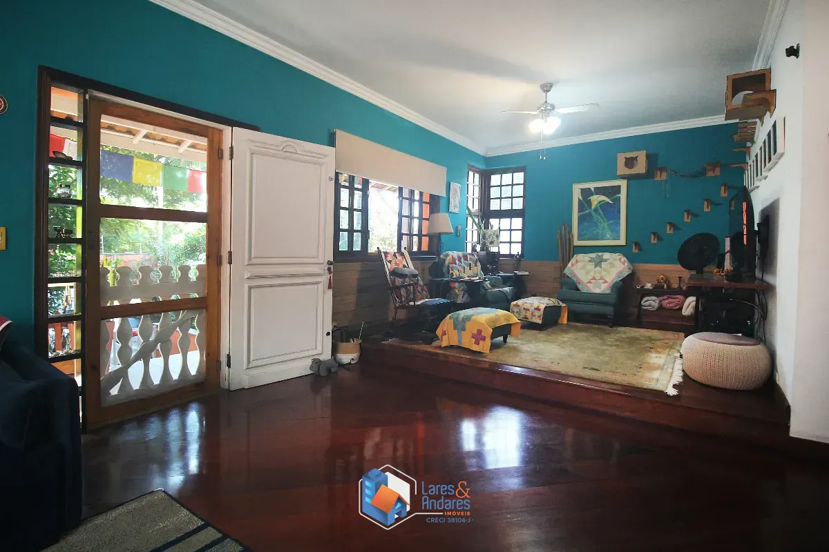 Casa, 4 quartos, 271 m² - Foto 1