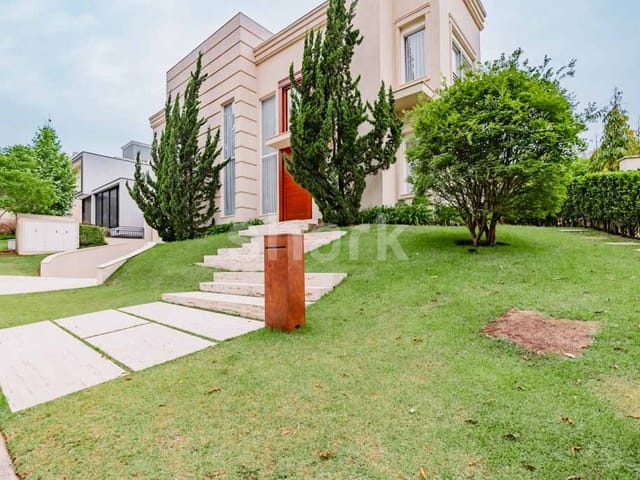 Casa com 720m² 4 quartos e 7 banheiros, à venda, no bairro Tamboré em Santana de Parnaíba