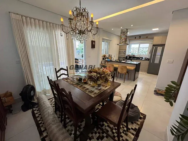 Casa com 300m² 4 quartos e 5 banheiros, à venda, no bairro Chácara Belvedere em Indaiatuba