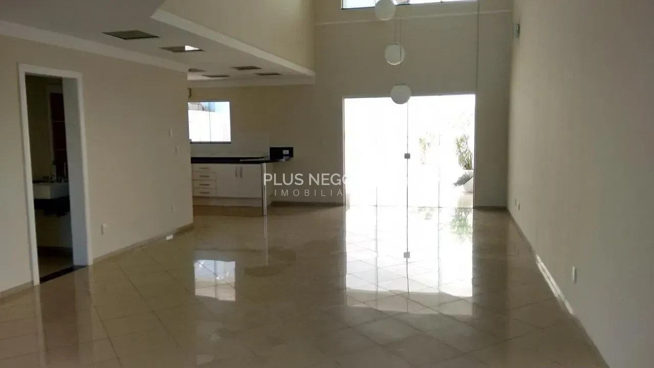Casa, 3 quartos, 268 m² - Foto 32
