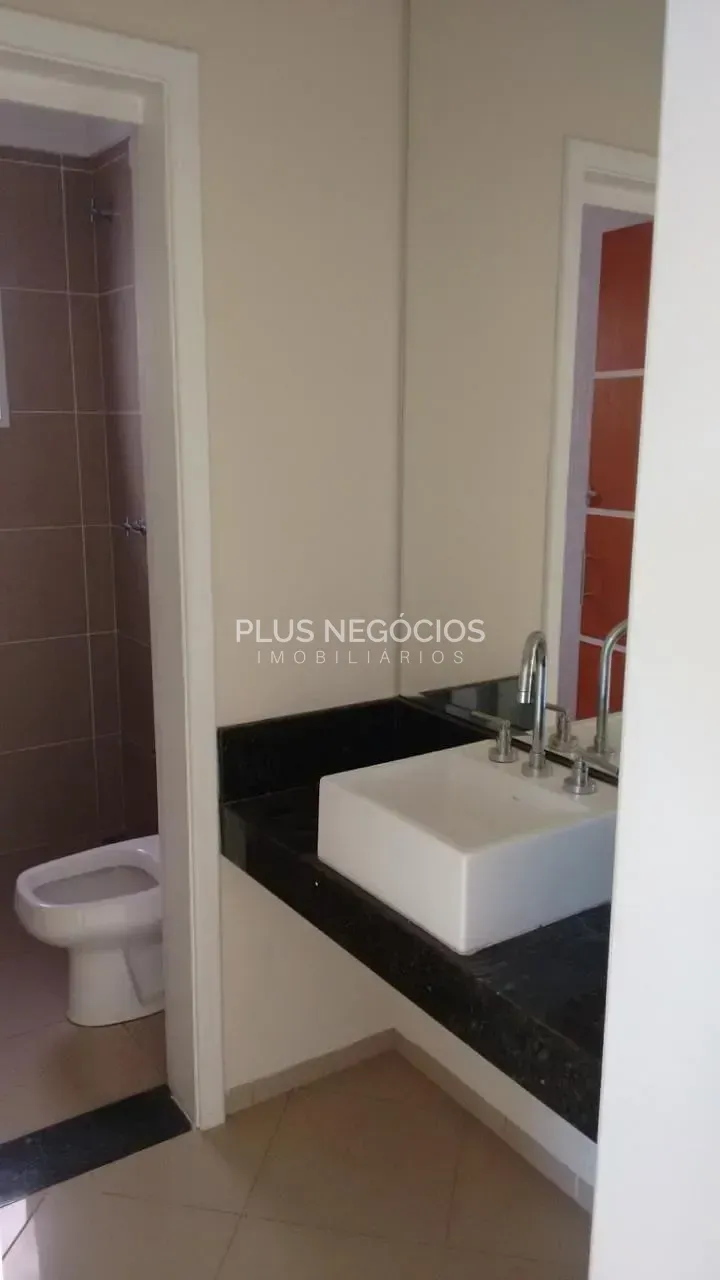 Casa, 3 quartos, 268 m² - Foto 30