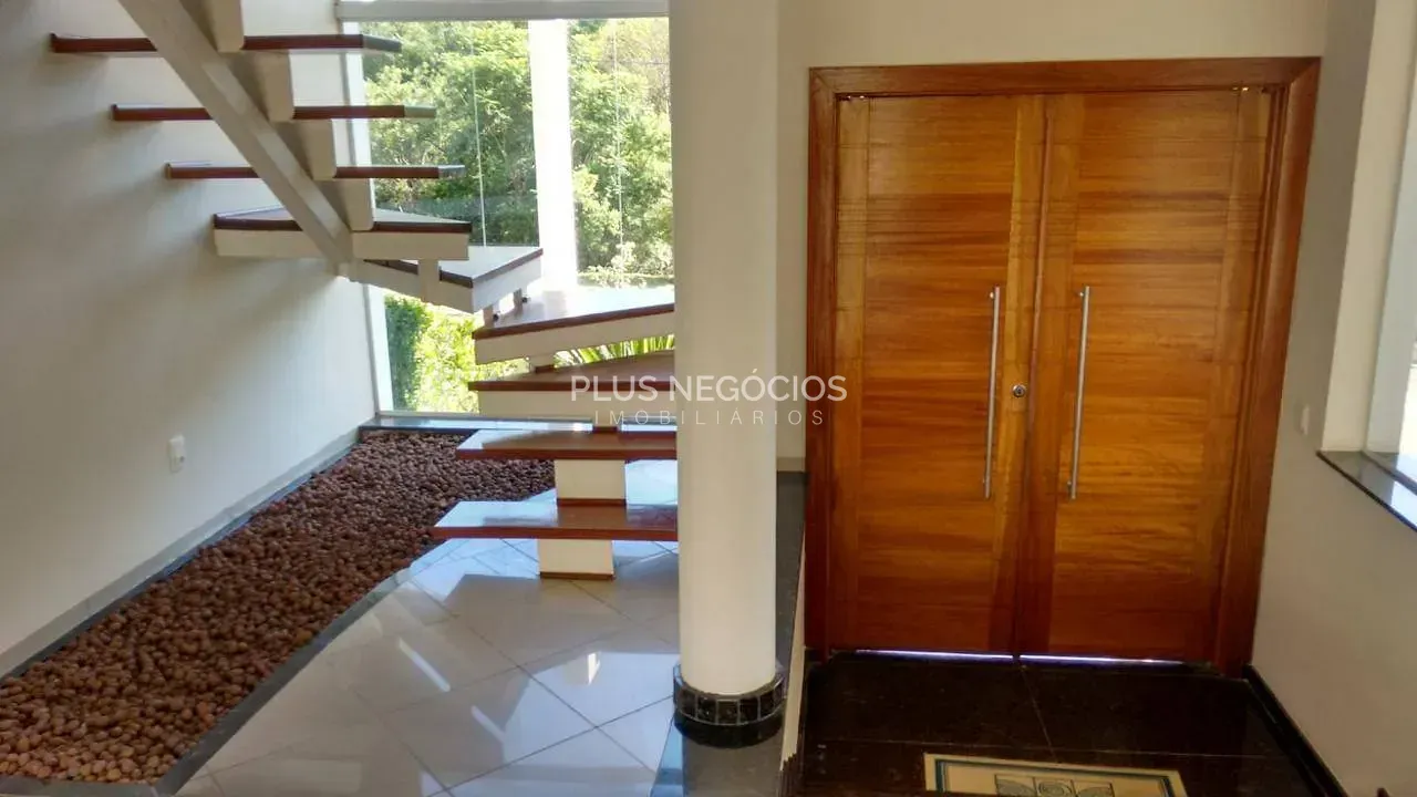 Casa, 3 quartos, 268 m² - Foto 2