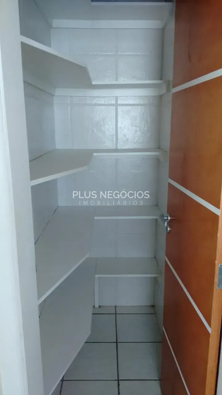 Casa, 3 quartos, 268 m² - Foto 8