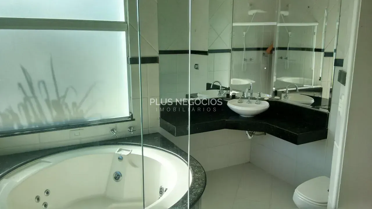 Casa, 3 quartos, 268 m² - Foto 26