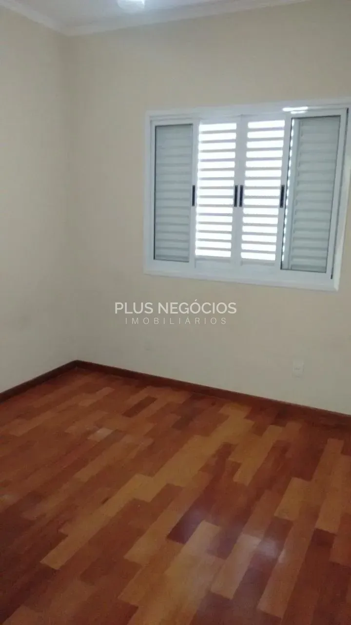 Casa, 3 quartos, 268 m² - Foto 25