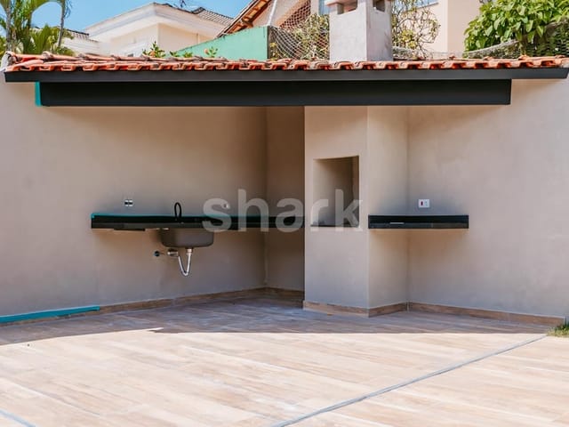 Casa com 360m² 4 quartos e 6 banheiros, à venda, no bairro Alphaville em Santana de Parnaíba