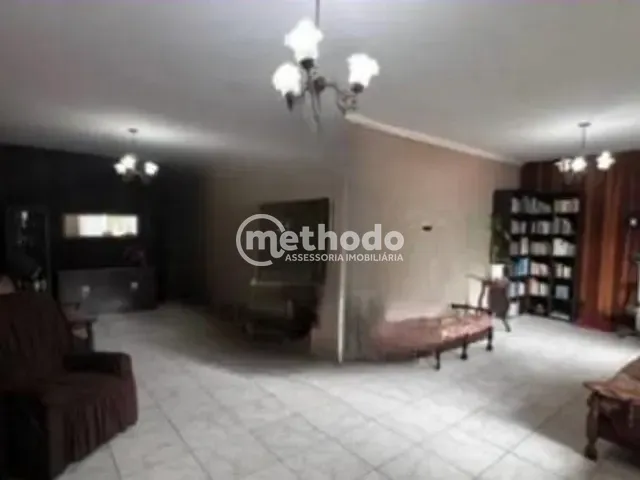 Casa 3 quartos e 4 banheiros, à venda, no bairro Jardim Santa Genebra em Campinas