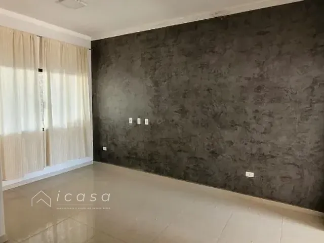 Casa com 250m² 3 quartos e 3 banheiros, à venda, no bairro Village das Flores em Caçapava