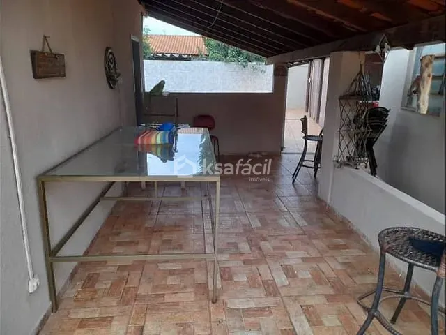Casa com 541m² 3 quartos e 2 banheiros, à venda, no bairro Vila Nova Campo Grande em Campo Grande