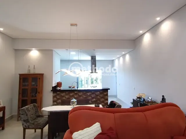 Casa com 213m² 3 quartos e 4 banheiros, à venda, no bairro Swiss Park em Campinas