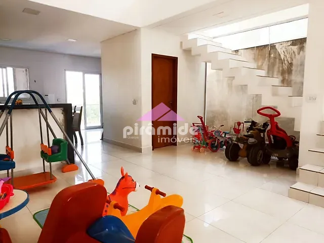 Casa com 180m² 4 quartos e 3 banheiros, à venda, no bairro Residencial Alto dos Ypês em São José dos Campos