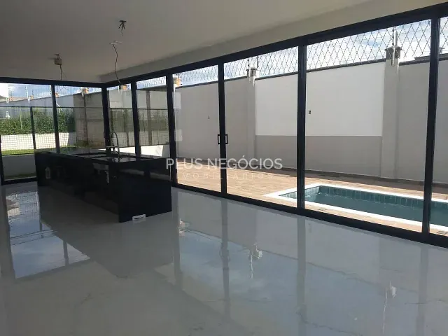 Casa 3 quartos e 5 banheiros, à venda, no bairro Itapeva em Votorantim